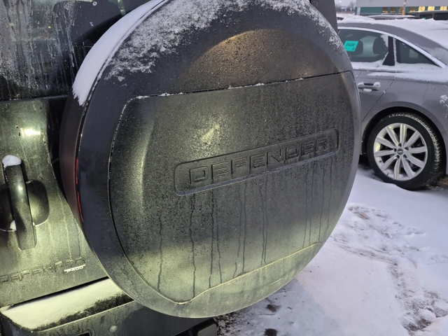 Land Rover Defender 110 X-Dynamic SE AWD - автомобили, коли, обяви за нови и употребявани 15