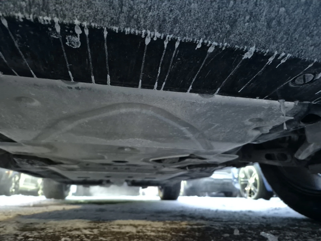 Land Rover Defender 110 X-Dynamic SE AWD - автомобили, коли, обяви за нови и употребявани 16