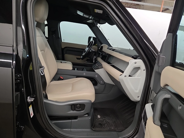 Land Rover Defender 110 S AWD - автомобили, коли, обяви за нови и употребявани 14