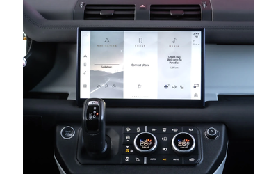 Land Rover Defender 110-X DYNAMIC SE AWD - автомобили, коли, обяви за нови и употребявани 13