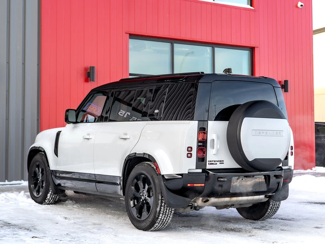 Land Rover Defender 110-X DYNAMIC SE AWD - автомобили, коли, обяви за нови и употребявани 5