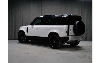 land-rover-defender - 4