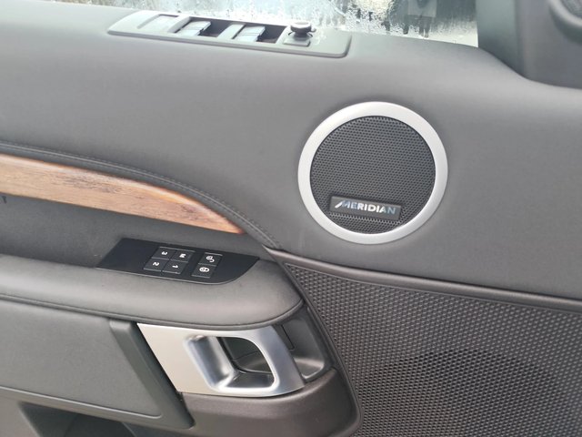 Land Rover Discovery 2.0D* 4X4* LED* NAVI* КОЖА* EURO6B* - автомобили, коли, обяви за нови и употребявани 6