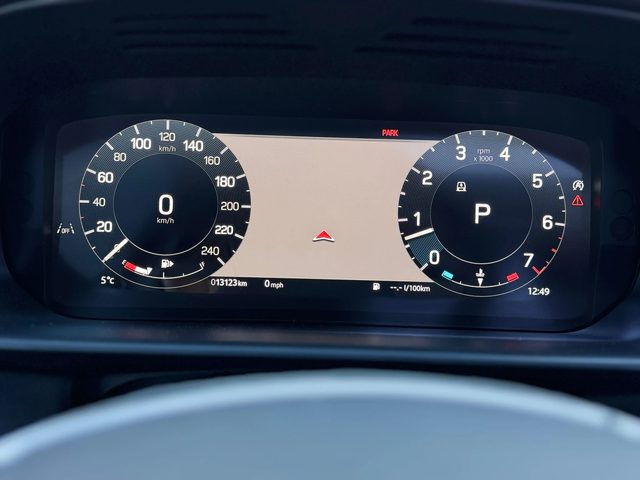 Land Rover Discovery SE/R-Dynamic/NAVI/P360/PANO/LED/Full/13 хил.км.!!! - автомобили, коли, обяви за нови и употребявани 10