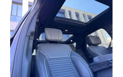 Land Rover Discovery SE/R-Dynamic/NAVI/P360/PANO/LED/Full/13 хил.км.!!! - автомобили, коли, обяви за нови и употребявани 13