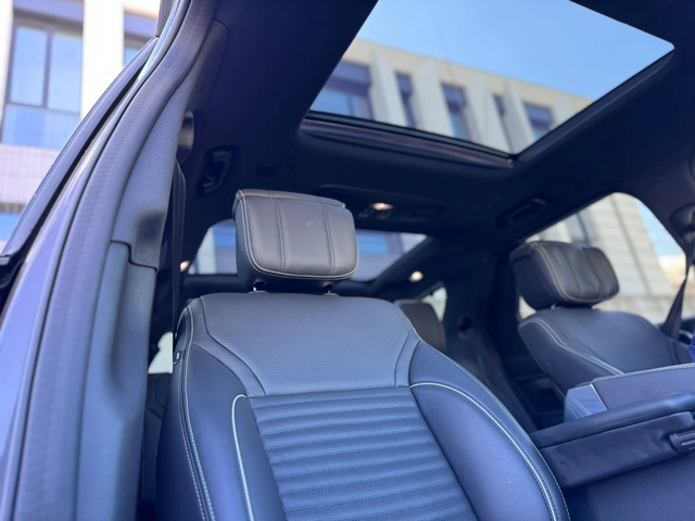 Land Rover Discovery SE/R-Dynamic/NAVI/P360/PANO/LED/Full/13 хил.км.!!! - автомобили, коли, обяви за нови и употребявани 13