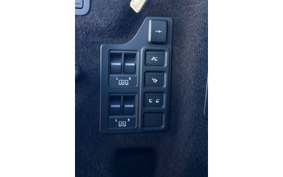 Land Rover Discovery SE/R-Dynamic/NAVI/P360/PANO/LED/Full/13 хил.км.!!! - автомобили, коли, обяви за нови и употребявани 14