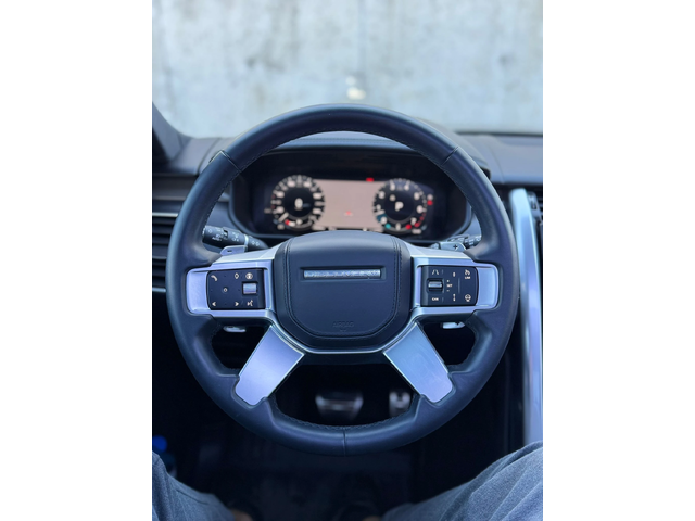 Land Rover Discovery SE/R-Dynamic/NAVI/P360/PANO/LED/Full/13 хил.км.!!! - автомобили, коли, обяви за нови и употребявани 8