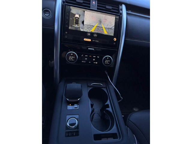 Land Rover Discovery SE/R-Dynamic/NAVI/P360/PANO/LED/Full/13 хил.км.!!! - автомобили, коли, обяви за нови и употребявани 9