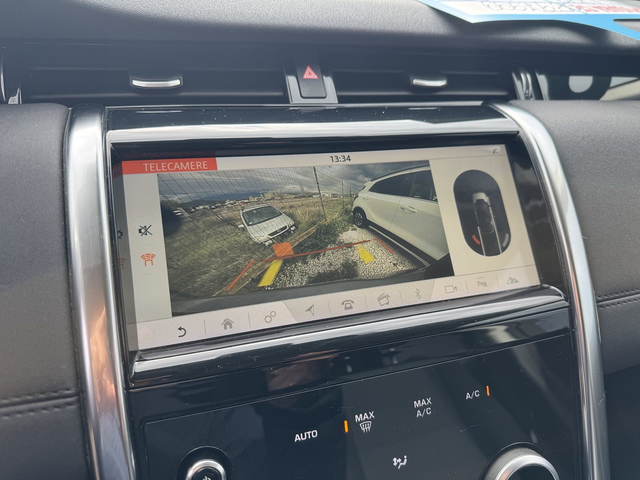 Land Rover Discovery Sport - автомобили, коли, обяви за нови и употребявани 14