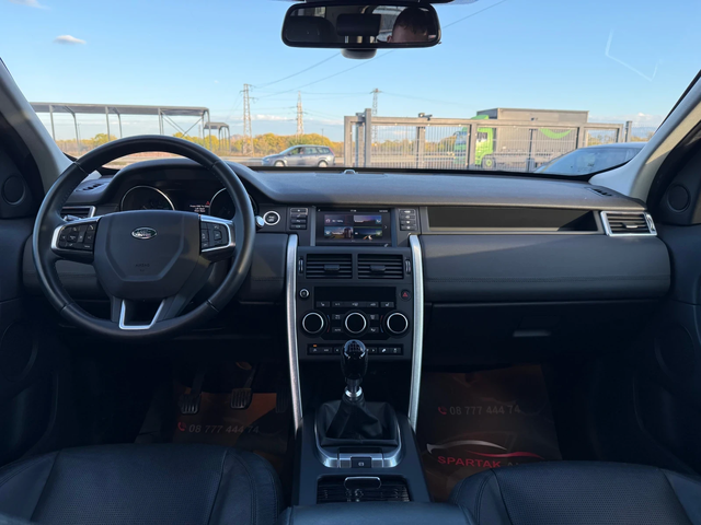 Land Rover Discovery 2.0D* 2016г* 167.000КМ* LIMITED* РЪЧКА* Панорама - автомобили, коли, обяви за нови и употребявани 16