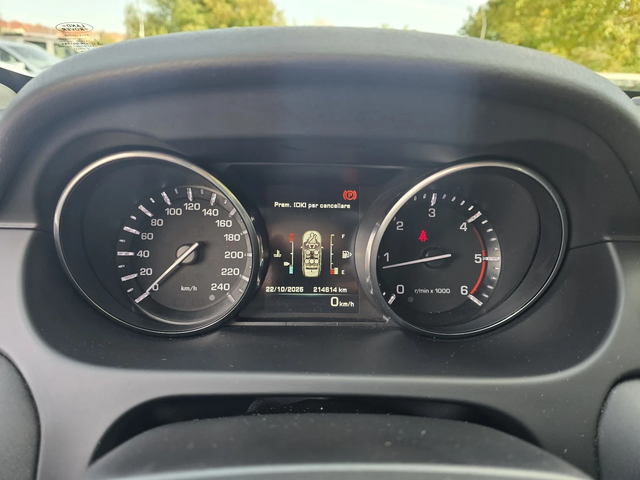 Land Rover Discovery Sport 2.0 td4 150к.с AWD - автомобили, коли, обяви за нови и употребявани 16