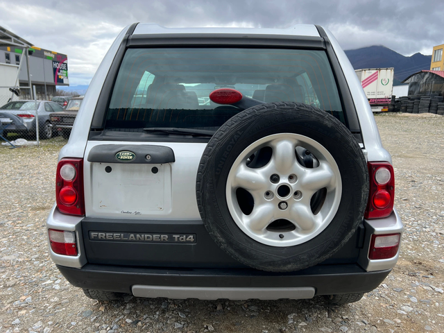 Land Rover Freelander 2.0 TD4 - автомобили, коли, обяви за нови и употребявани 5