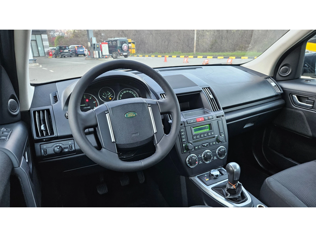 Land Rover Freelander 2.2 SD4 FACELEFT/KLIMATRON/6skorosti - автомобили, коли, обяви за нови и употребявани 9