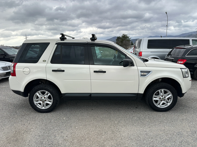 Land Rover Freelander - автомобили, коли, обяви за нови и употребявани 6
