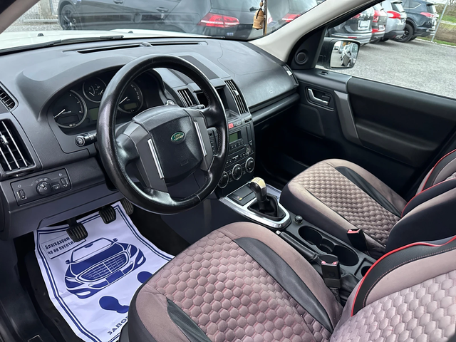 Land Rover Freelander - автомобили, коли, обяви за нови и употребявани 9