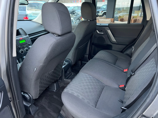 Land Rover Freelander - автомобили, коли, обяви за нови и употребявани 5