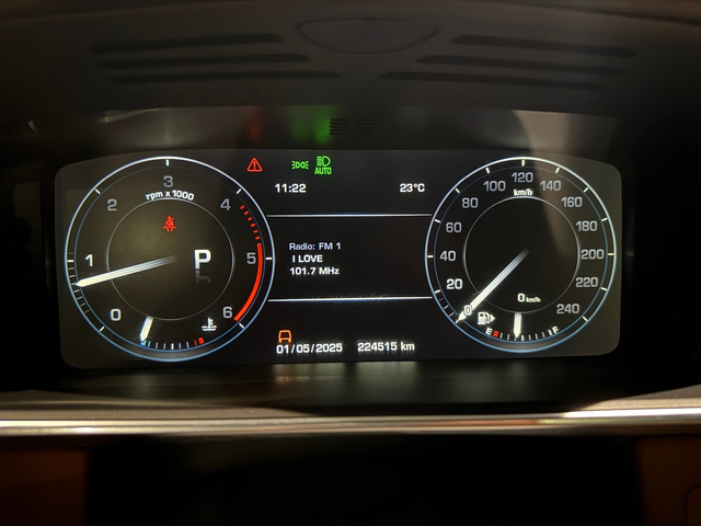 Land Rover Range rover Autobiography - автомобили, коли, обяви за нови и употребявани 8