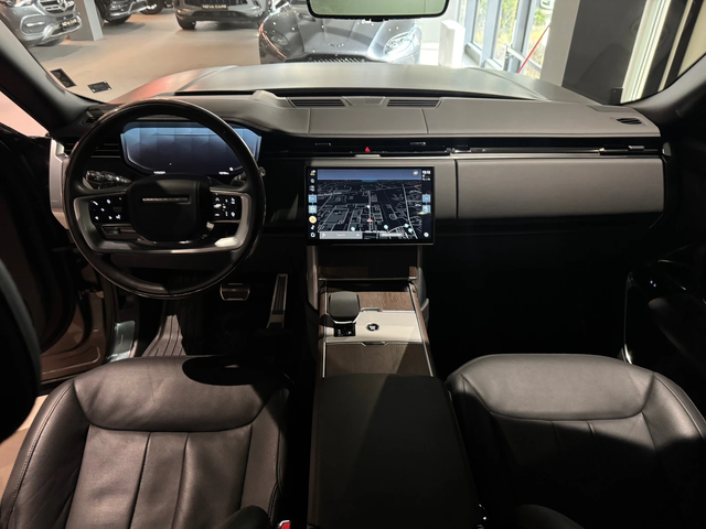 Land Rover Range rover P530 LWB Autobiography - автомобили, коли, обяви за нови и употребявани 5