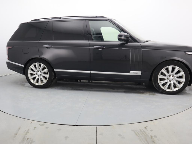 Land Rover Range Rover - автомобили, коли, обяви за нови и употребявани 5