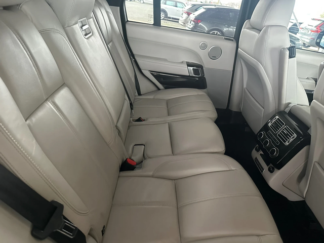 Land Rover Range rover 3.0HSE - автомобили, коли, обяви за нови и употребявани 10