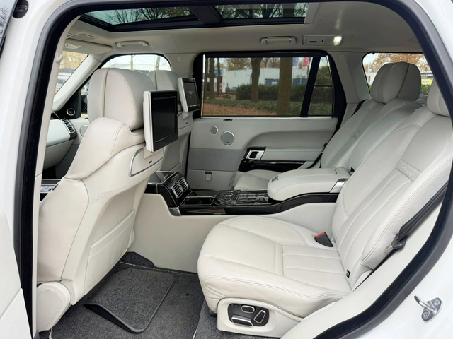 Land Rover Range rover ОЧАКВАН ВНОС Range Rover VOGUE FULL FULL - автомобили, коли, обяви за нови и употребявани 11
