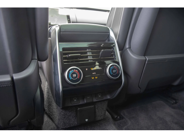 Land Rover Range rover P530 LWB - автомобили, коли, обяви за нови и употребявани 13