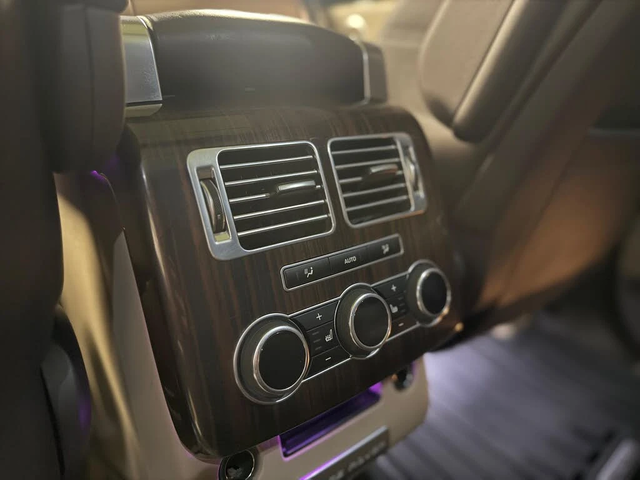 Land Rover Range rover SUPERCHARGED 5.0L V8 510 HP| CARFAX| КРАЙНА ЦЕНА - автомобили, коли, обяви за нови и употребявани 11