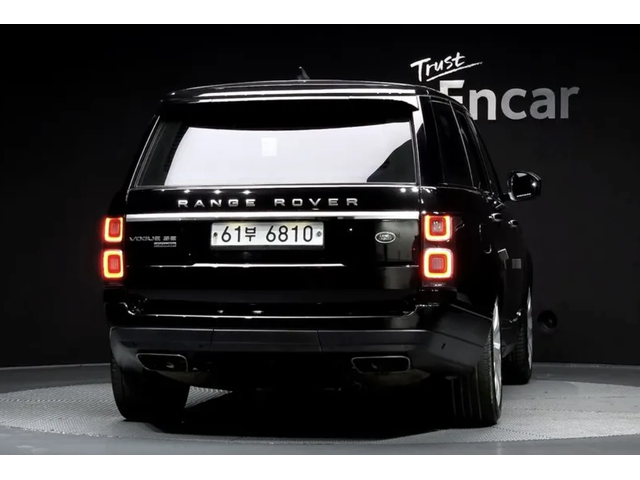 Land Rover Range rover VOGUE* 4.4* V8* DIESEL* ОБДУХВАНЕ* МАСАЖ* 360КАМЕР - автомобили, коли, обяви за нови и употребявани 3