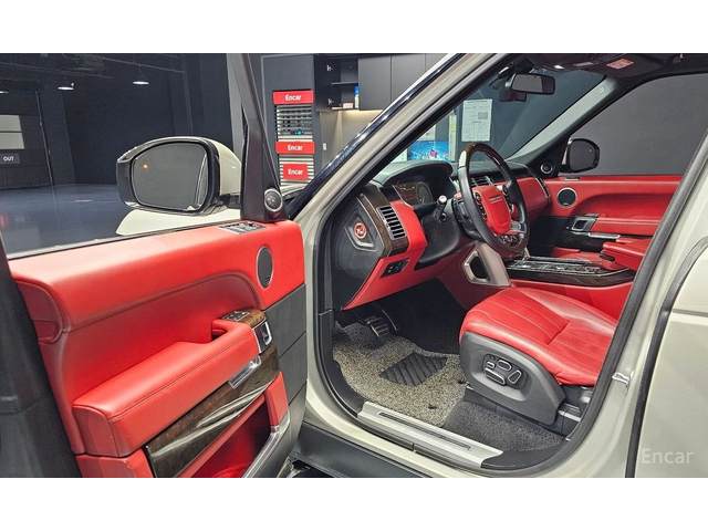 Land Rover Range rover Vogue 5.0 Autobiography* Meridian* SUNROOF* - автомобили, коли, обяви за нови и употребявани 5
