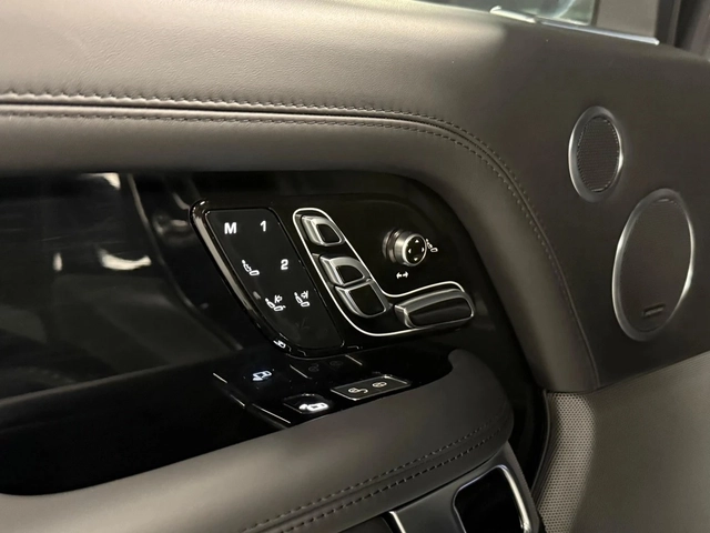Land Rover Range rover AUTOBIOGRAPHY* ПОРЪЧКОВ* ЕДИН СОБСВЕНИК* FULL* - автомобили, коли, обяви за нови и употребявани 8