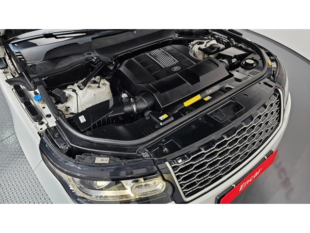 Land Rover Range rover 5.0 SC Vogue SE | HUD| Адаптив круиз| 360  кам.| М - автомобили, коли, обяви за нови и употребявани 4