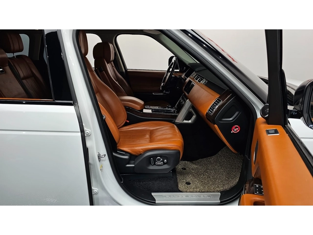 Land Rover Range rover 5.0 SC Vogue SE | HUD| Адаптив круиз| 360  кам.| М - автомобили, коли, обяви за нови и употребявани 9