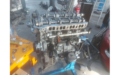 Land Rover Range Rover Evoque 2.0 Dynamic Si4 Cupe 245к.с. - автомобили, коли, обяви за нови и употребявани 11