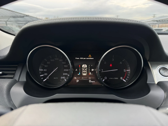 Land Rover Range Rover Evoque 2.2D-AUT-NAVI-MERIDIAN-КОЖА - автомобили, коли, обяви за нови и употребявани 12