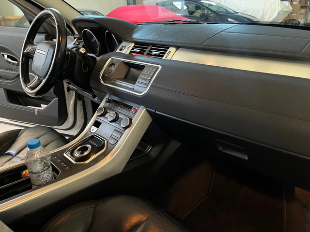 Land Rover Range Rover Evoque 2.2 Diesel - автомобили, коли, обяви за нови и употребявани 13