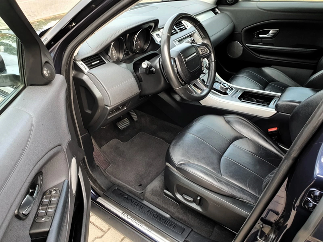 Land Rover Range Rover Evoque 2.0td4/150/4x4/SE - автомобили, коли, обяви за нови и употребявани 6