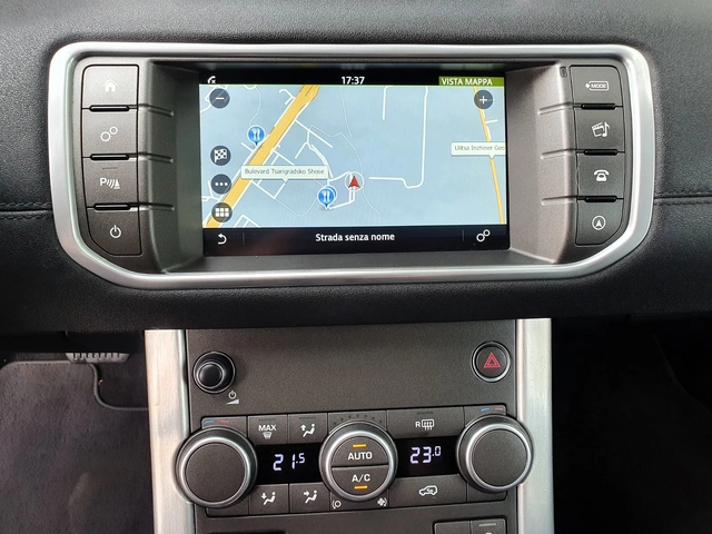 Land Rover Range Rover Evoque 2.0td4/150/4x4/SE - автомобили, коли, обяви за нови и употребявани 9