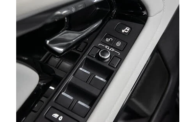 Land Rover Range Rover Evoque АвтоКредит (ЦЕНА ДО БГ) - автомобили, коли, обяви за нови и употребявани 10