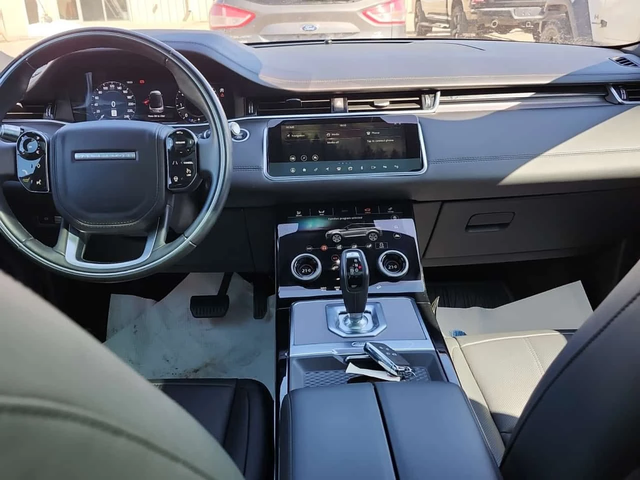 Land Rover Range Rover Evoque P250 SE| ПАМЕТ| PANO| 2 KЛЮЧА| - автомобили, коли, обяви за нови и употребявани 8