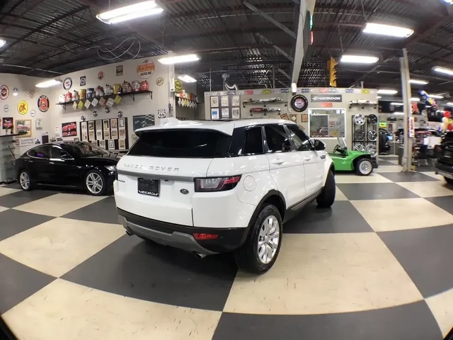 Land Rover Range Rover Evoque SE AWD | Pano | Navi | Кожа | Камера - автомобили, коли, обяви за нови и употребявани 5