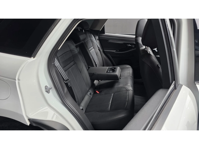 Land Rover Range Rover Evoque P250 SE | Адаптивен круиз | Панорама | Memory - автомобили, коли, обяви за нови и употребявани 10