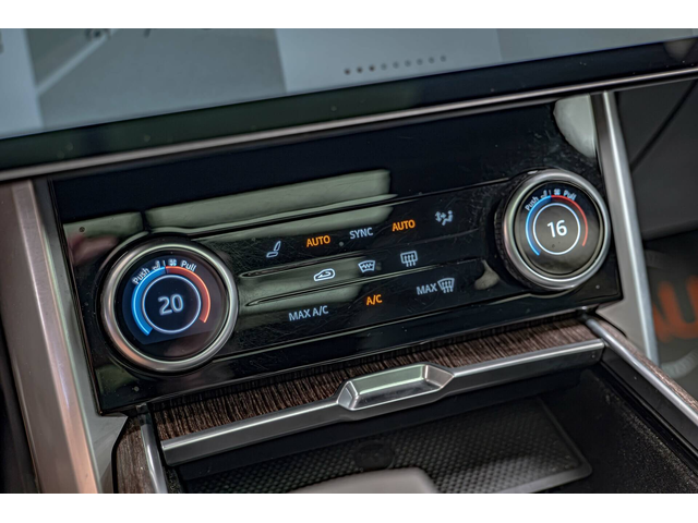 Land Rover Range Rover P530/HuD/Meridian/Камера 360/Панорама/Дистроник - автомобили, коли, обяви за нови и употребявани 12