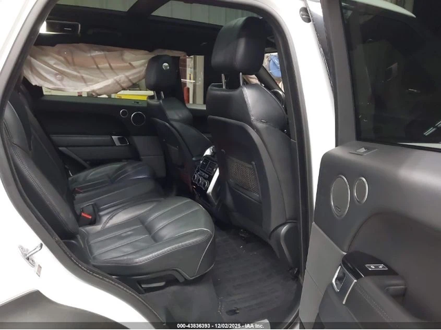 Land Rover Range Rover Sport 5.0L V8 SUPERCHARGED DYNAMIC - автомобили, коли, обяви за нови и употребявани 8