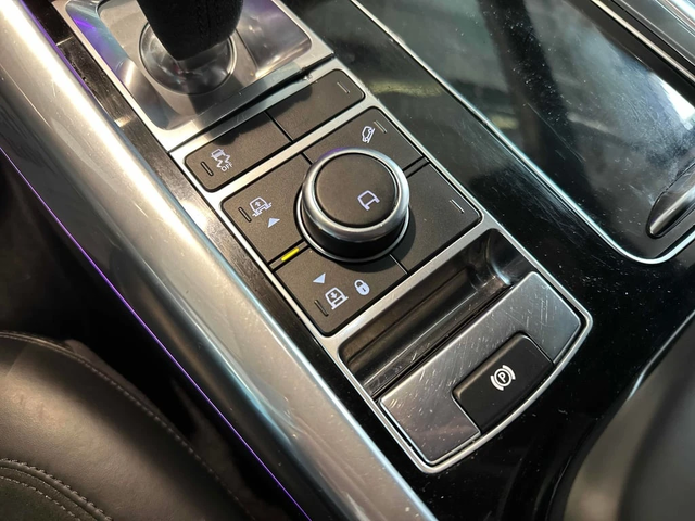 Land Rover Range Rover Sport * HST * CARFAX * ЦЕНА ДО БГ - автомобили, коли, обяви за нови и употребявани 14