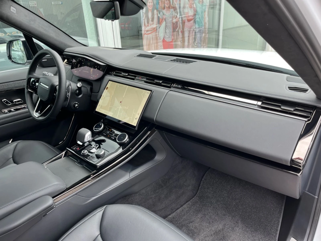 Land Rover Range Rover Sport D350 Sport - автомобили, коли, обяви за нови и употребявани 6