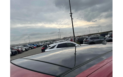 Land Rover Range Rover Sport С РЕГИСТРАЦИЯ & АВТО КРЕДИТ - автомобили, коли, обяви за нови и употребявани 14