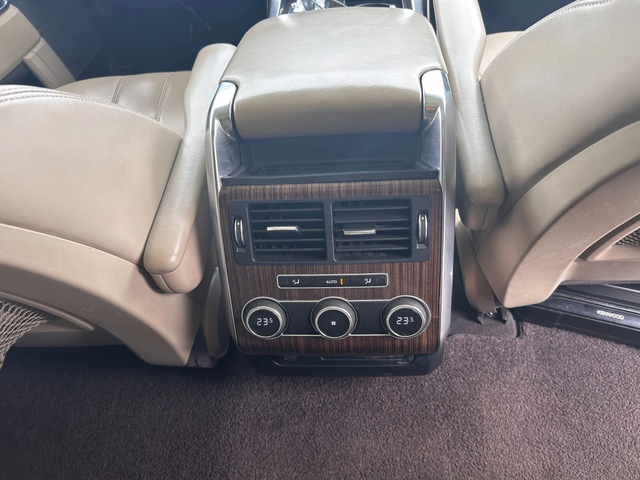 Land Rover Range Rover Sport 3.0TD V6 Full DIGITAL COCKPIT - автомобили, коли, обяви за нови и употребявани 9