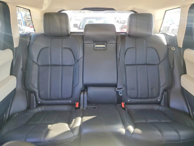 Land Rover Range Rover Sport 3.0* SPORT* HSE* РЕАЛНИ КМ - автомобили, коли, обяви за нови и употребявани 9