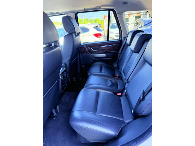 Land Rover Range Rover Sport 2.7TD HSE V6* NAVI* UNIKAT* - автомобили, коли, обяви за нови и употребявани 8